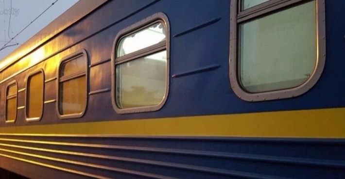 Из Западной Украины через Мелитополь запускают поезд к морю