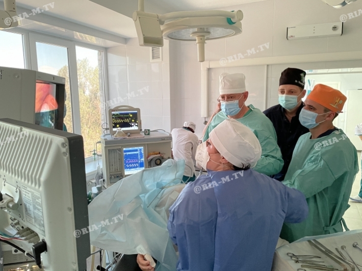 В Мелитополе благодаря малотравматичным операциям выписывают пациентов на вторые сутки (видео)