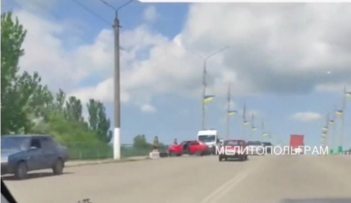 Стало известно, кто пострадал в аварии на мосту на Новый Мелитополь