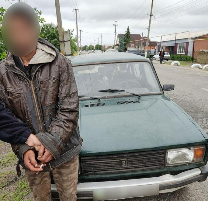 В Запорожской области у пенсионерки угнали автомобиль (фото)