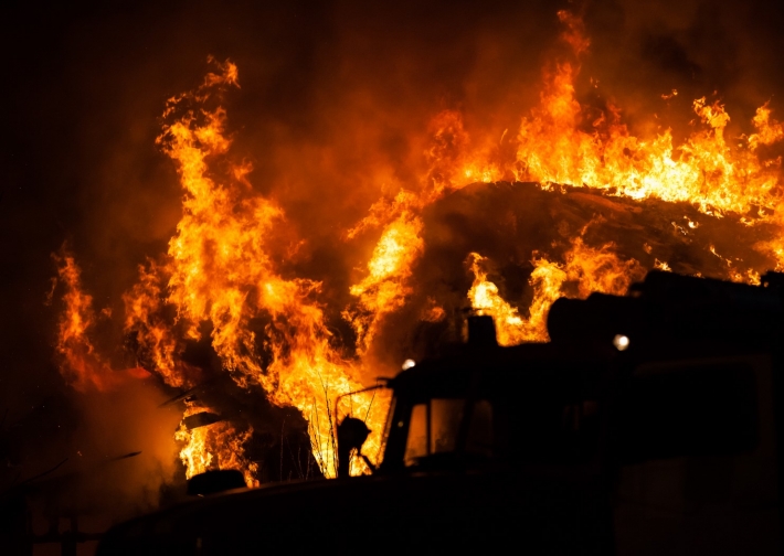В Запорожской области дотла сгорел дачный дом (фото)