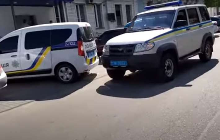 «Дорожный контроль» в Мелитополе добрался уже до полицейских  (видео)