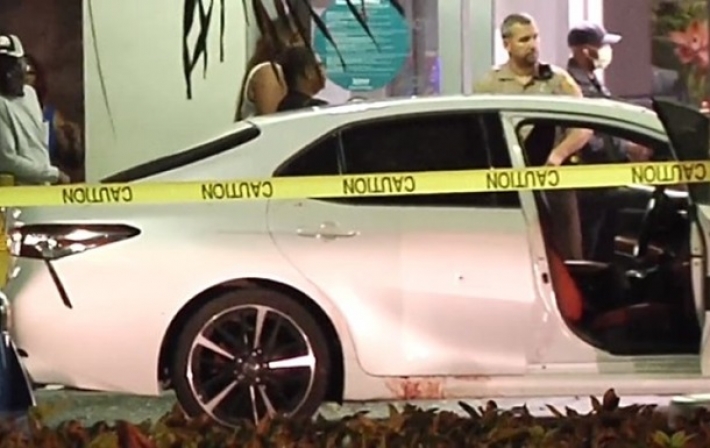 Во Флориде обстреляли ресторан, трое убитых