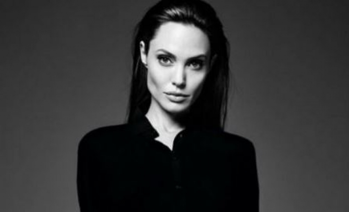 Анджелина Джоли тайно встретилась со своим первым мужем