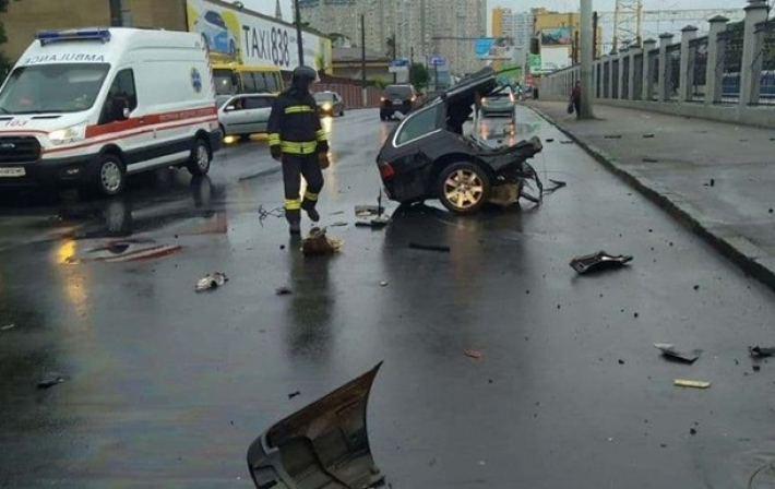 ДТП в Одессе: автомобиль разорвало на части (фото, видео)