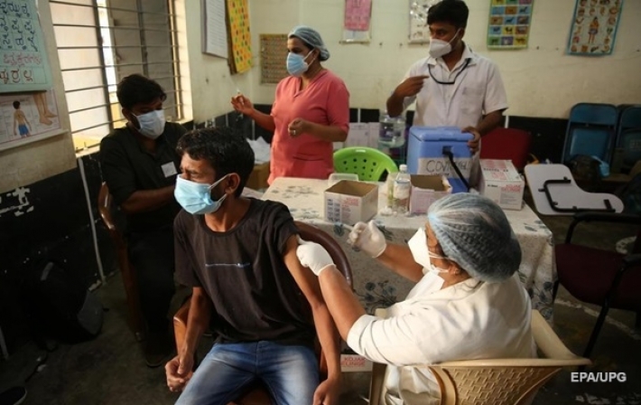 В Индии обнаружена новая грибковая болезнь - "зеленая плесень"