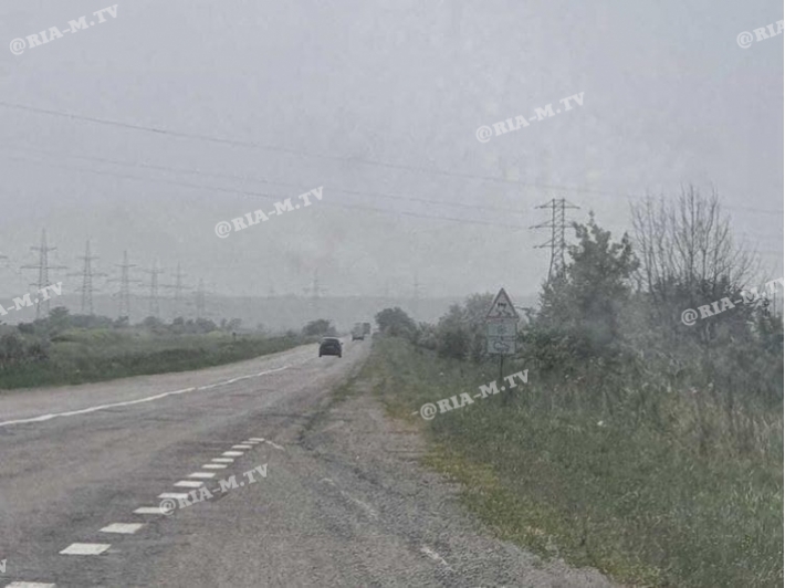 В Мелитополе и районе люди жалуются на «голубую» дымку и головную боль