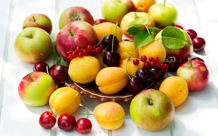 В Мелитополе в детсады купят 14 тонн фруктов