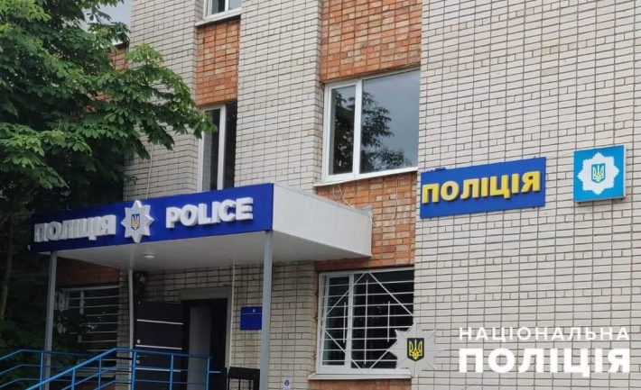 В Кирилловке полиция накрыла точки нелегальной торговли алкоголем