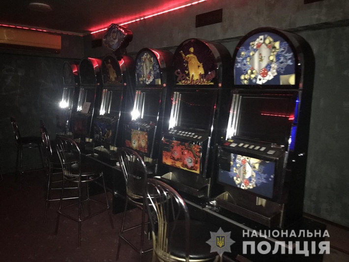 В Мелитополе в центре города работало подпольное казино (фото)