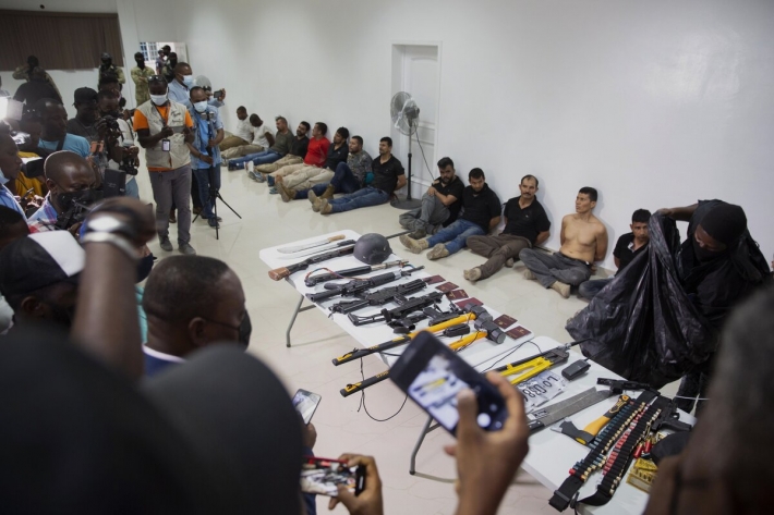 Подозреваемые в убийстве президента Гаити рассказали, зачем ворвались в его резиденцию