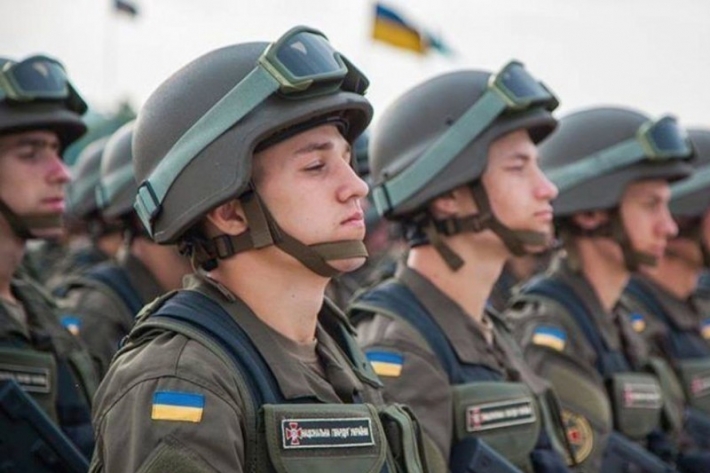 В Украине могут отменить обязательный призыв в армию