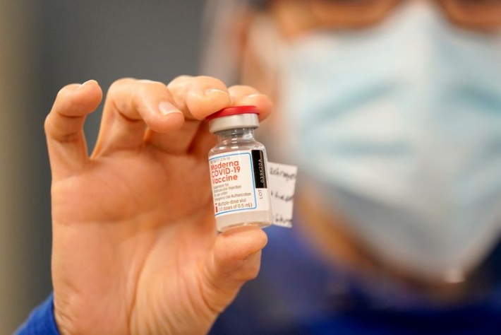 Мелитополь получил новую американскую вакцину - как записаться (видео)