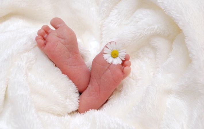В Израиле у новорожденного обнаружили близнеца в желудке
