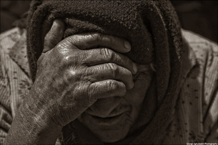 В Мелитополе 97-летняя женщина попала в беду (фото)