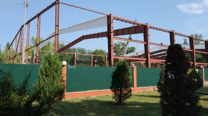 Как строится ледовая арена в Мелитополе, видео в ускоренном режиме