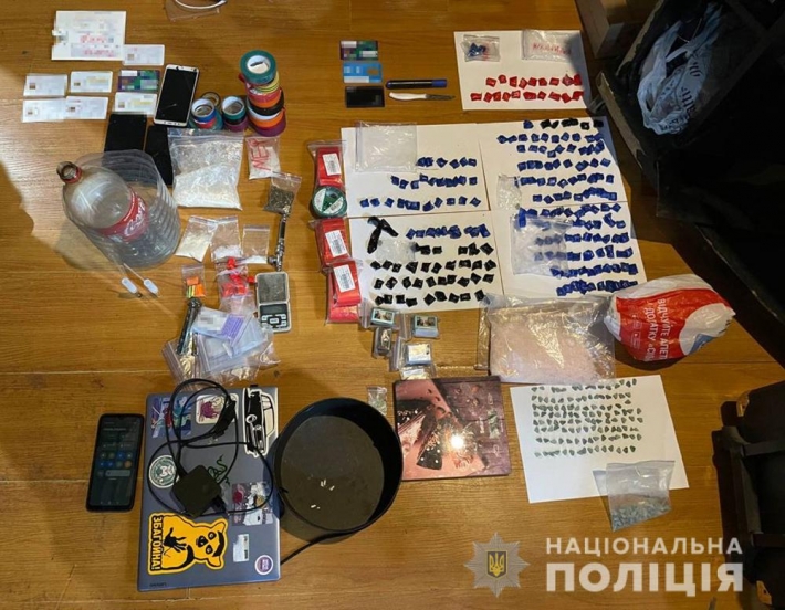 В Запорожской области задержали юного торговца наркотиками (фото)