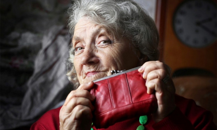 В Мелитополе пенсионерка «олигарх» устроила скандал в магазине «Ветеран»