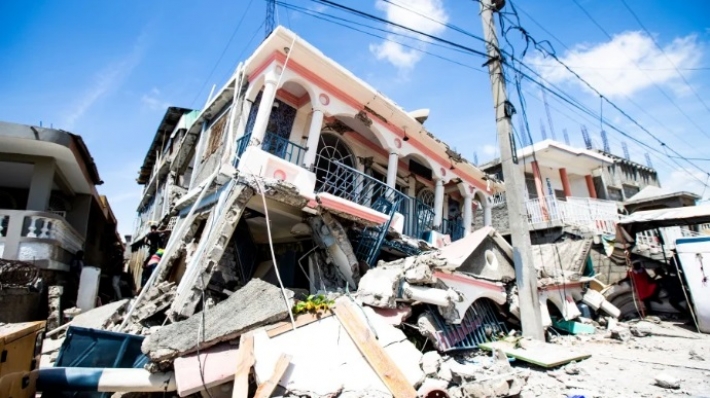 ​Число жертв землетрясения зашкаливает: власти Гаити назвали новое количество погибших