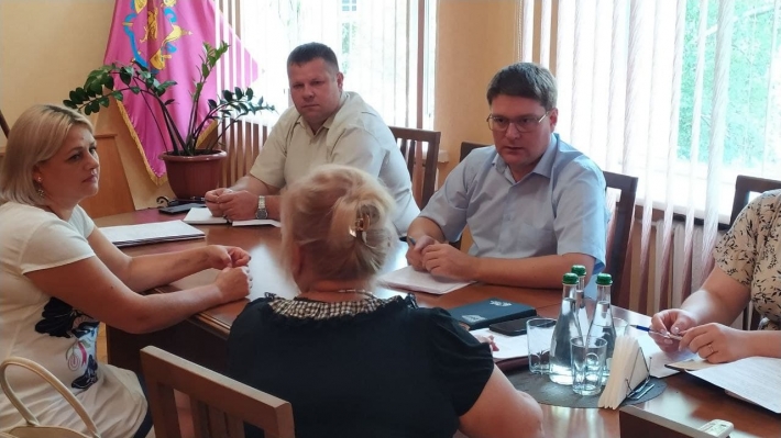 С какими вопросами жители Мелитопольского района к главе РГА идут (фото, видео)