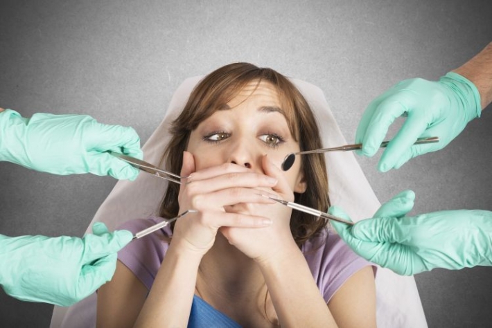 Жительницу Мелитополя шокировал результат лечения в коммунальной стоматологии (фото)