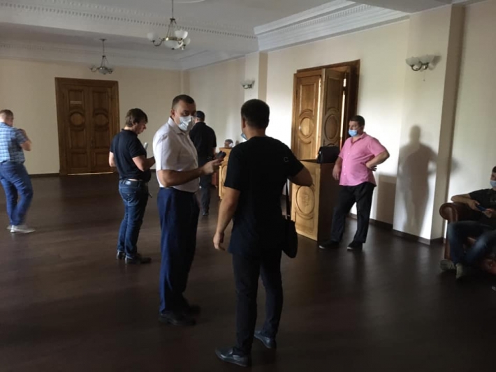 Стали известны подробности обыска в здании Запорожского горсовета