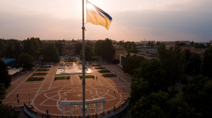 Как мэр Мелитополя поздравил горожан с Днём флага
