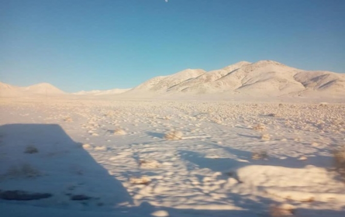 В самой сухой пустыне мира выпал снег (видео)