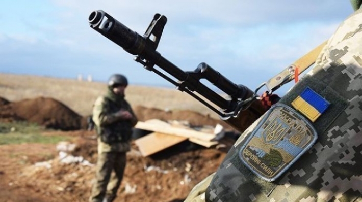 На востоке Украины от пули снайпера погиб военный из Запорожья (ФОТО)