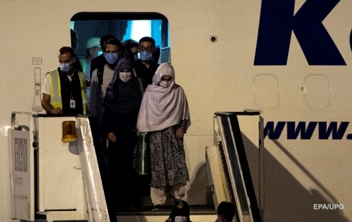 "Талибан" намерен судить депортированных из Европы афганцев