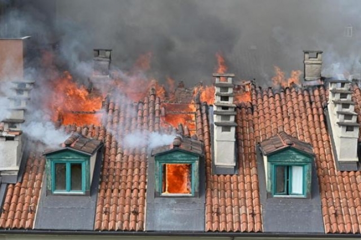 В итальянском городе Турин произошел крупный пожар: людей эвакуировали