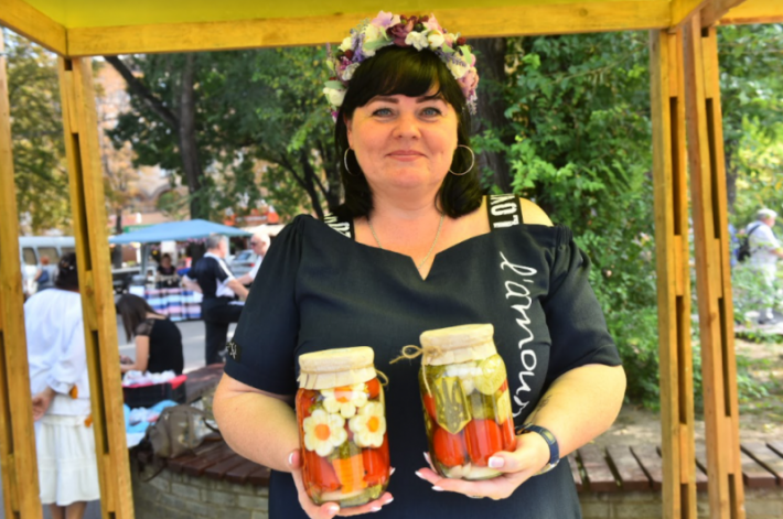 В Запорожье проходит фестиваль домашней консервации (фото)