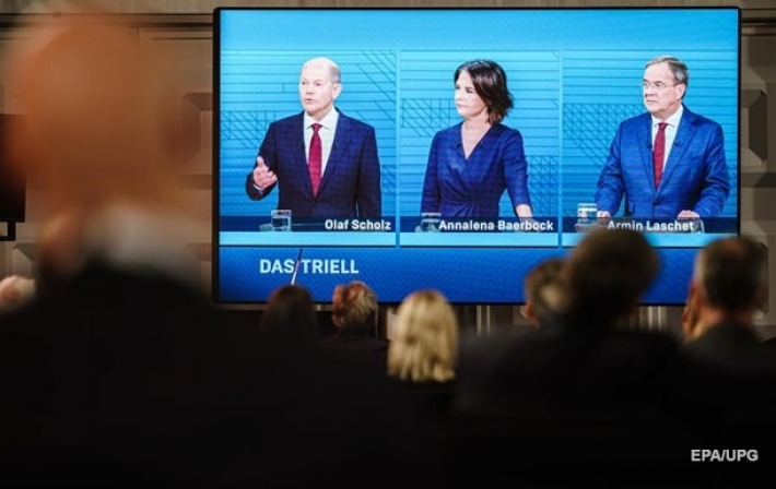 В книгах трех кандидатов в канцлеры Германии нашли плагиат – СМИ