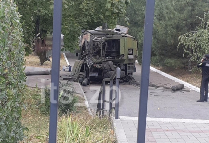 В Запорожье на территории университета прогремел взрыв (видео18+)