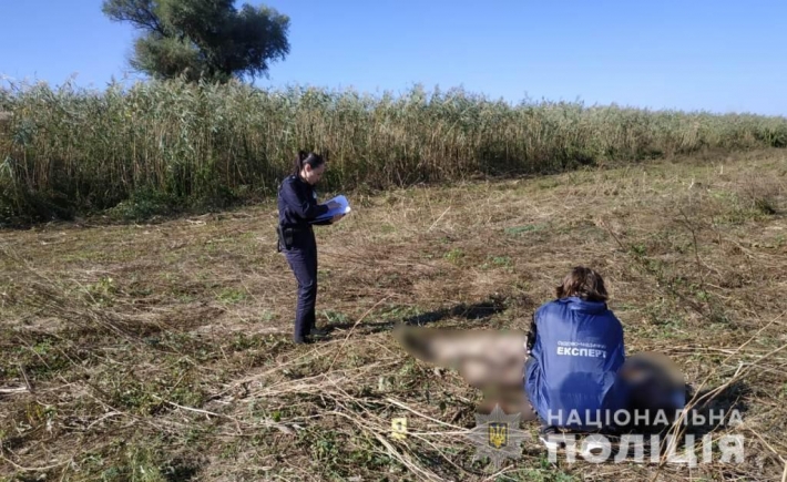 "Целил в дичь": в Одесской области мужчина во время охоты застрелил своего друга