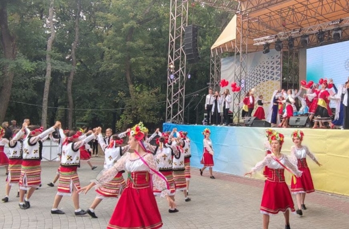 Чем мелитопольцев и гостей удивил фестиваль национальных культур 