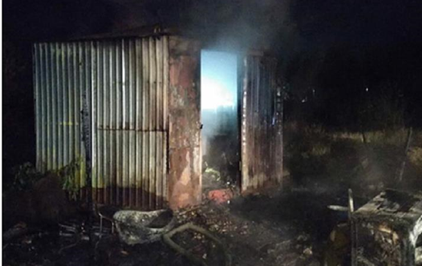 В Татарстане двое людей сгорели в запертой снаружи бане
