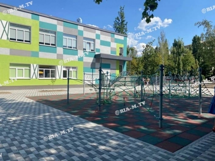 В Мелитополе в капитально отремонтированной школе развлекались вандалы