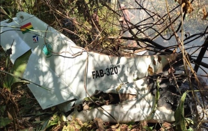 В Боливии разбился самолет ВВС, есть жертвы