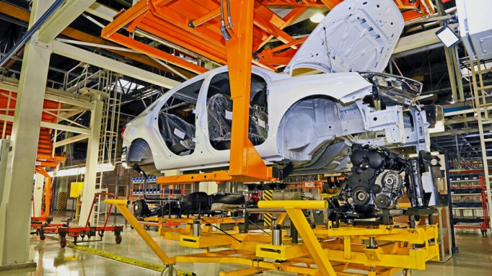 АвтоЗАЗ будет выпускать "упрощенную" модель Lada Granta