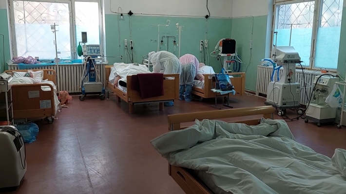 Ковидный госпиталь в Мелитополе забит "под завязку"