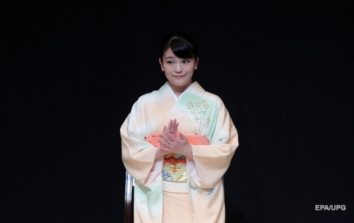 Японская принцесса Мако вышла замуж (фото)