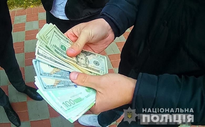 В Киеве поймали телефонных мошенниц - действовали по схеме "родственник попал в ДТП": фото и видео