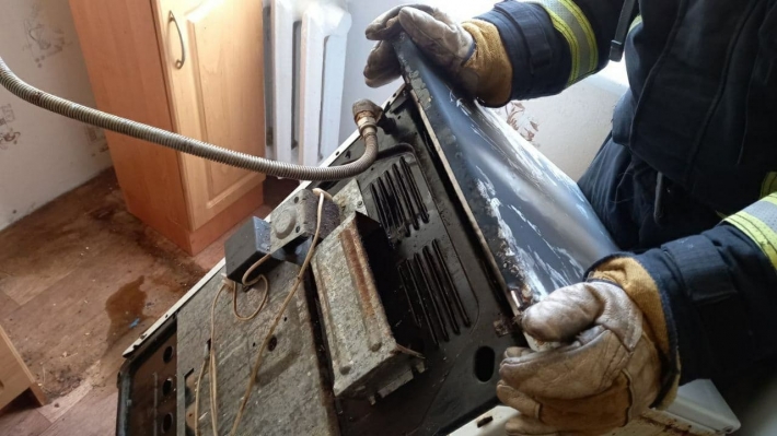 В Мелитополе из-за газовой духовки едва не сгорела квартира (фото)