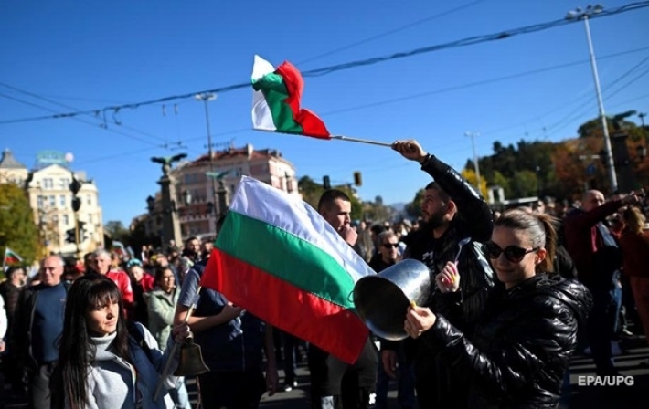 В Болгарии прошли протесты против COVID-пропусков (фото)