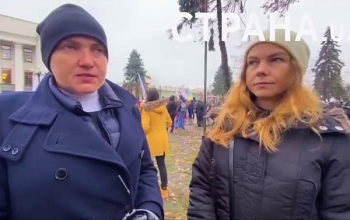 "Нужно бороться": на митинг антивакцинаторов под ОП пришла Савченко