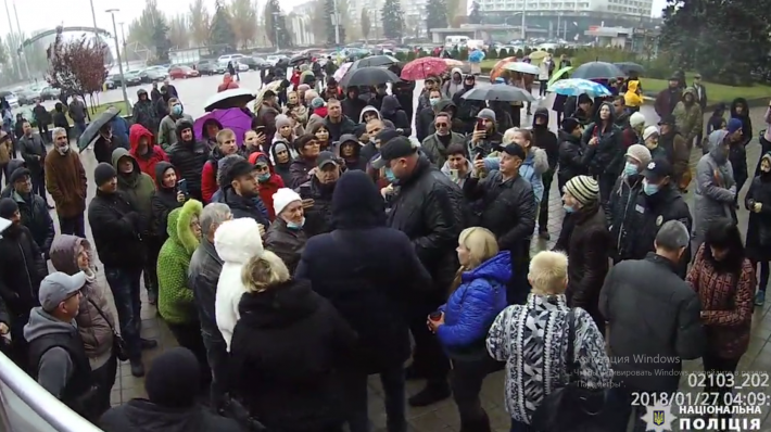 В Запорожье пострадавший на митинге написал заявление на полицейского