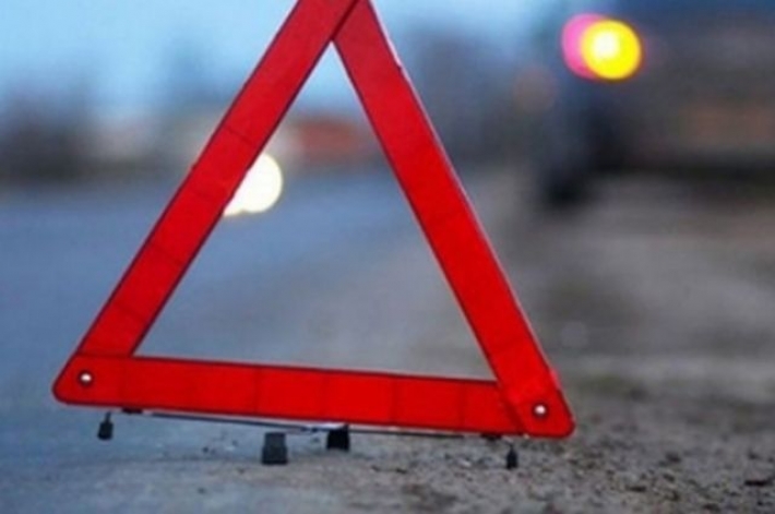 Сидел пьяный на дороге: на Волыни 57-летнего мужчину дважды сбили машины