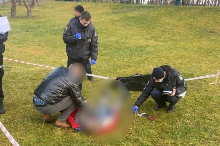 В Киевской области прохожий до смерти избил мужчину в парке