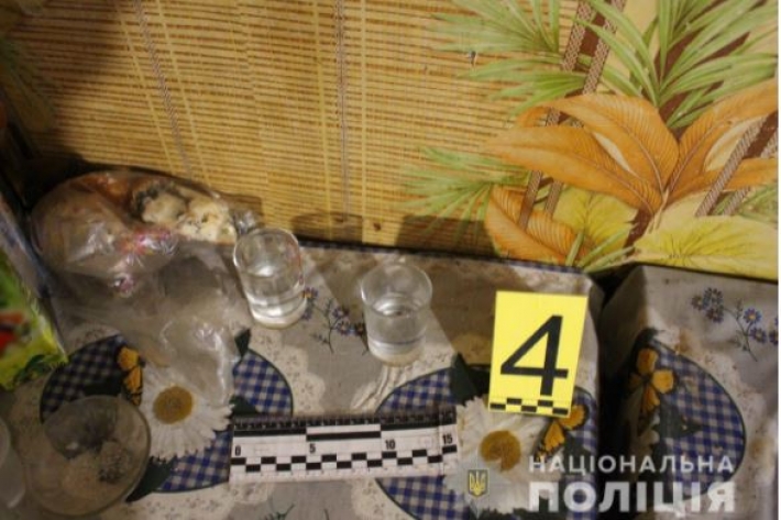 Ругала за пьянство: в Одесской области внук забил до смерти беспомощную бабушку